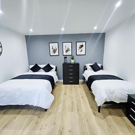 Gdy2 - The Green Dragon Apartment Londra Dış mekan fotoğraf